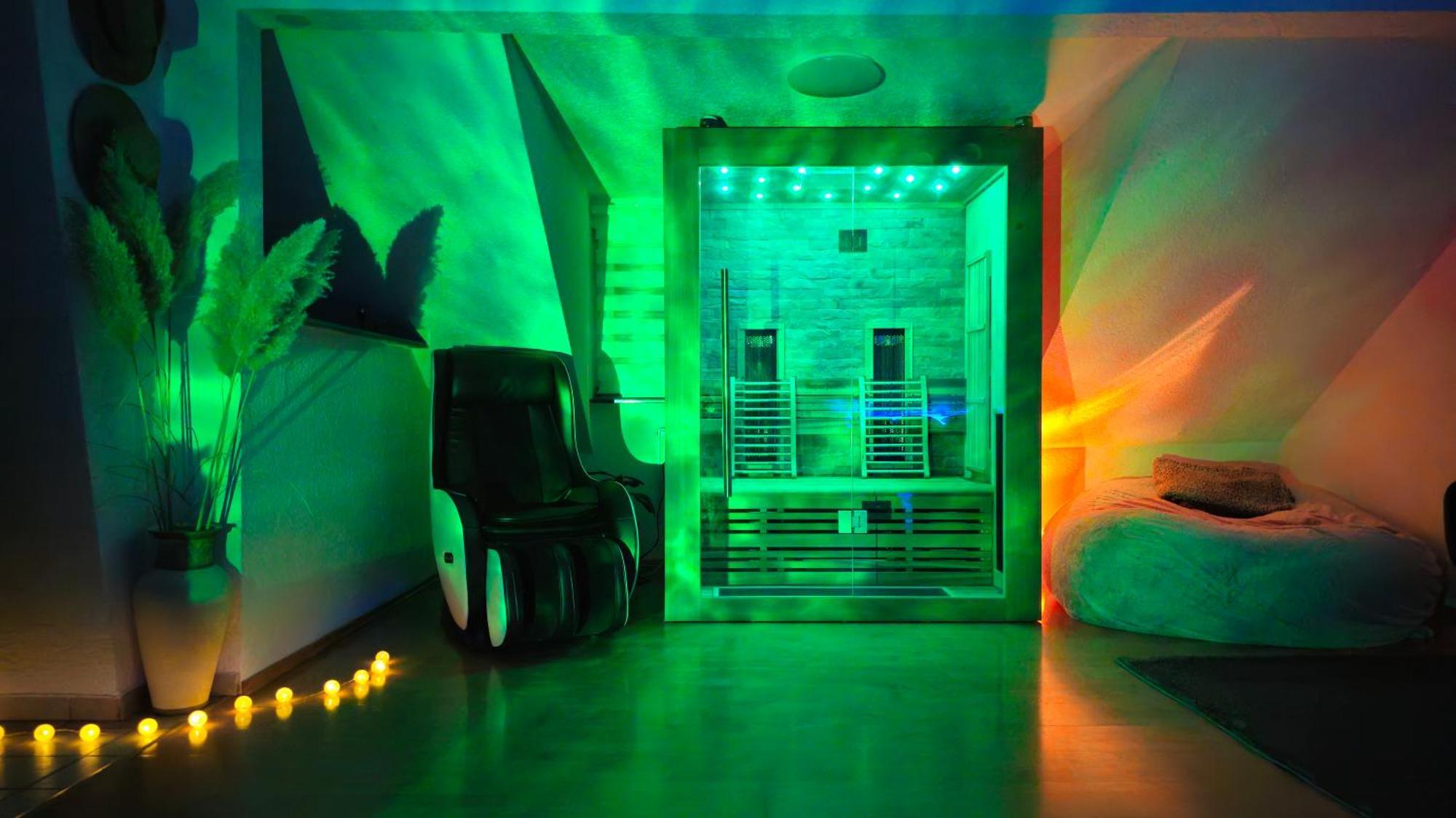 Sauna - Massage -Bodensee-Cinema Feeling- Home Sharing - Parking - Kueche Radolfzell am Bodensee Esterno foto